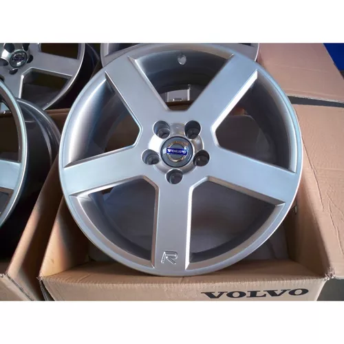18×8″ Pegasus Wheel, Bright Silver